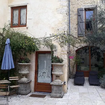 Clos De Raveyron * Vallon-Pont-dʼArc