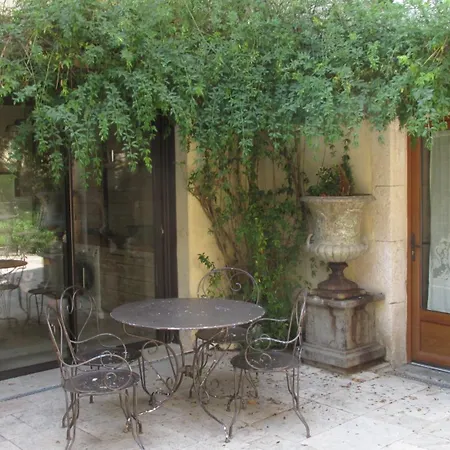 Clos De Raveyron 度假居